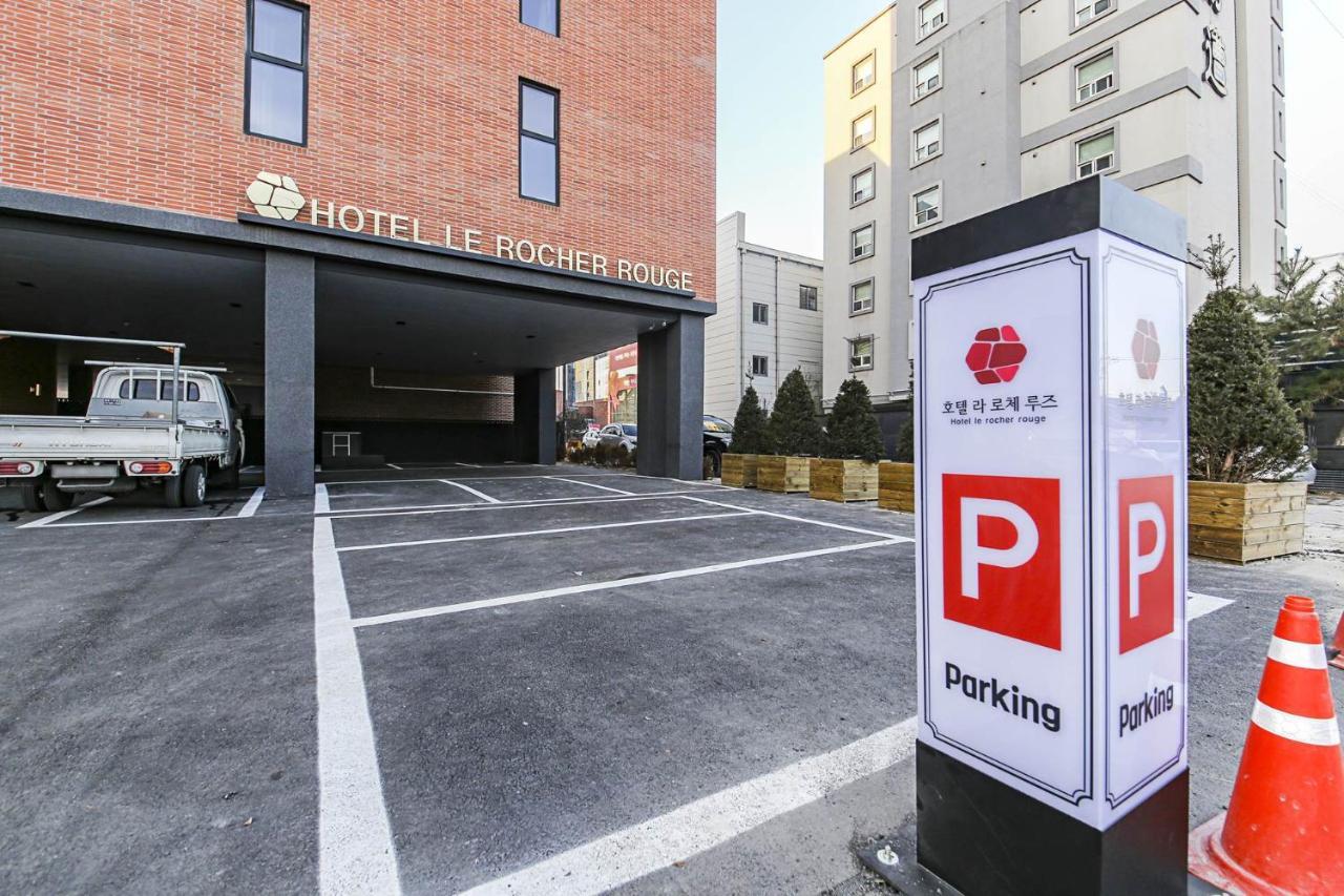Lerocherrouge Hotel チュンチョン エクステリア 写真