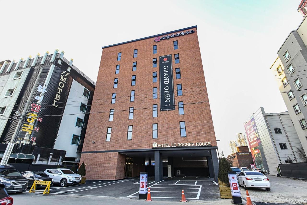 Lerocherrouge Hotel チュンチョン エクステリア 写真