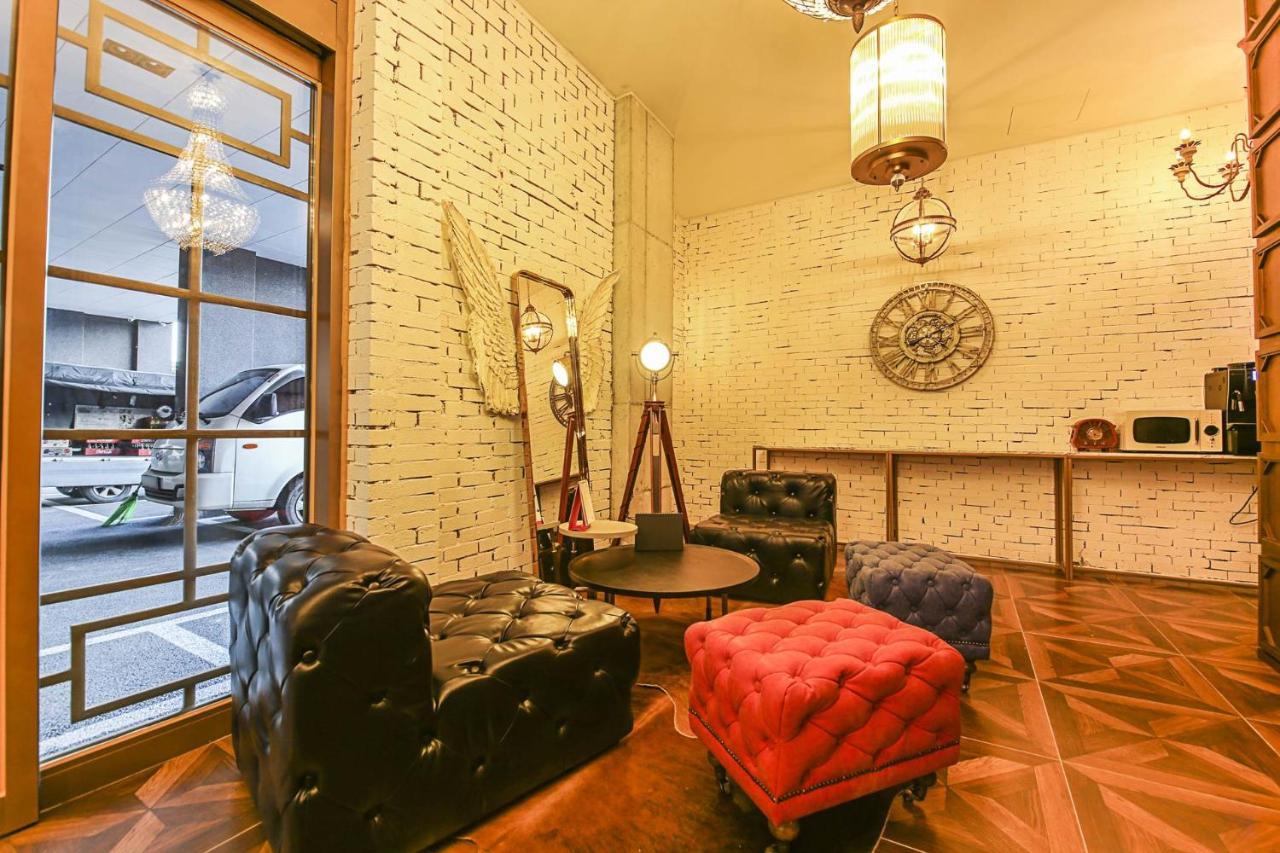 Lerocherrouge Hotel チュンチョン エクステリア 写真