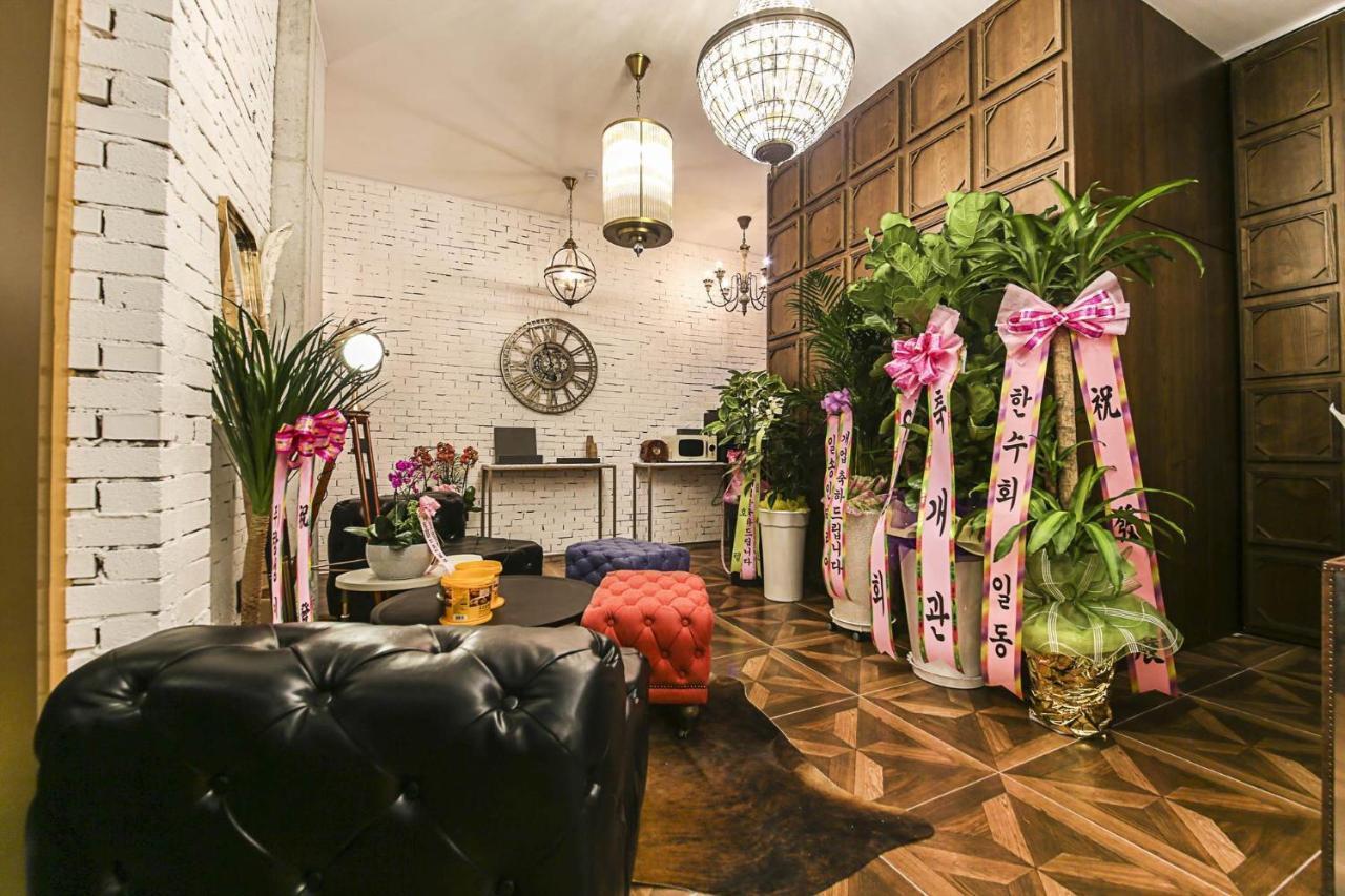 Lerocherrouge Hotel チュンチョン エクステリア 写真